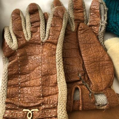 Hats, Scarf & Vintage Gloves -Lot 234