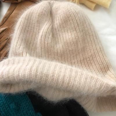 Hats, Scarf & Vintage Gloves -Lot 234