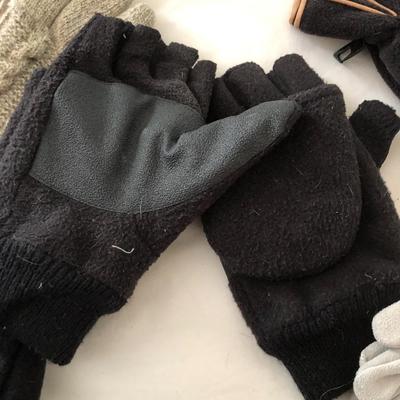 Hats, Scarf & Vintage Gloves -Lot 234