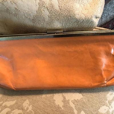 Purse / Wallets -Lot 233