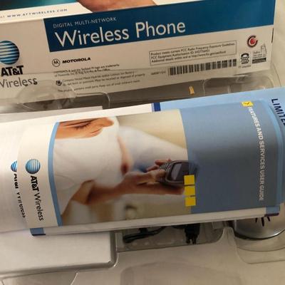 AT&T Wireless Flip Phone -Lot 231