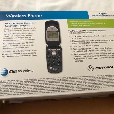 AT&T Wireless Flip Phone -Lot 231