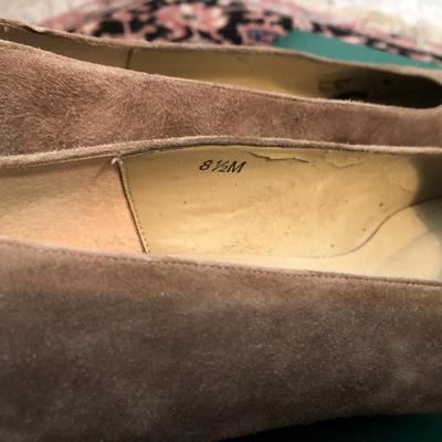 Ladies New & Used Shoes 8-8.5 (Paul Green Boston Bootie Size 8 New) -Lot 230