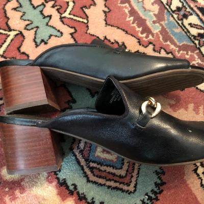 Ladies New & Used Shoes 8-8.5 (Paul Green Boston Bootie Size 8 New) -Lot 230