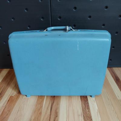 Samsonite Montbello II Vintage Luggage (M-BB)