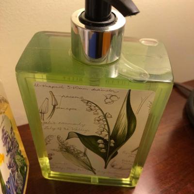 Misc. Hand/Bar Soaps & Potpourri -Lot 221