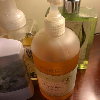 Misc. Hand/Bar Soaps & Potpourri -Lot 221