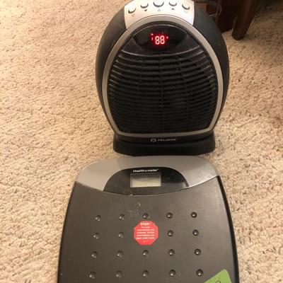 Health-o-Meter Scale & Pelonis Space Heater -Lot 219