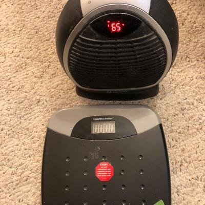 Health-o-Meter Scale & Pelonis Space Heater -Lot 219