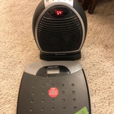 Health-o-Meter Scale & Pelonis Space Heater -Lot 219