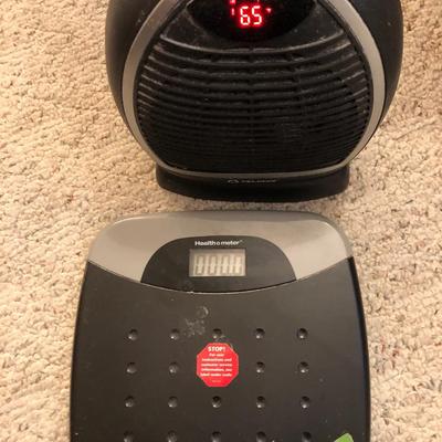 Health-o-Meter Scale & Pelonis Space Heater -Lot 219