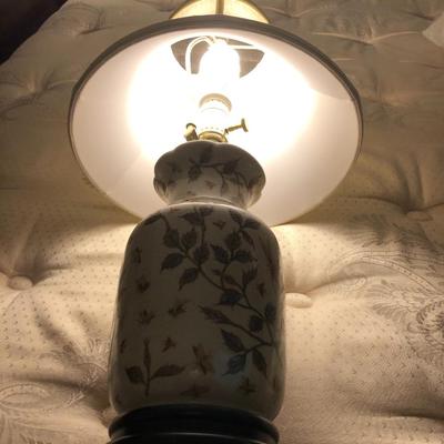 Ceramic Table lamp -Lot 218