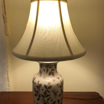 Ceramic Table lamp -Lot 218