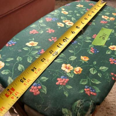 Longaberger Sewing Basket Signed with Lid and Supplies -Lot 214