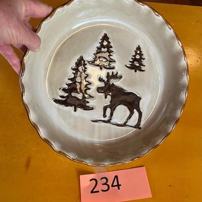 Pottery Pie Plate Moose decor