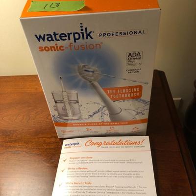 Waterpik Sonic-Fusion (New in Box) -Lot 213