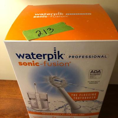 Waterpik Sonic-Fusion (New in Box) -Lot 213