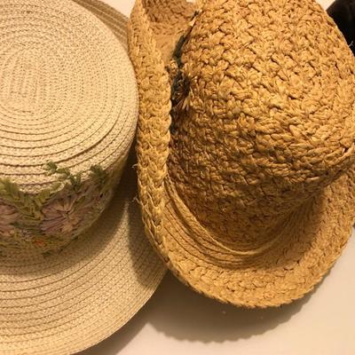 One Vincent Umbrella & Four Hats -Lot 206