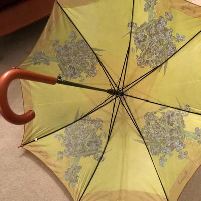 One Vincent Umbrella & Four Hats -Lot 206