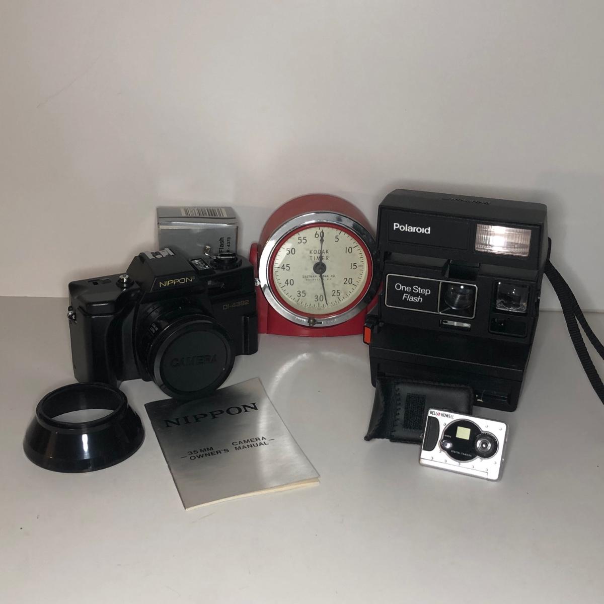 LOT 154M Vintage Kodak Darkroom Timer, Nippon DI4392 35mm Camera