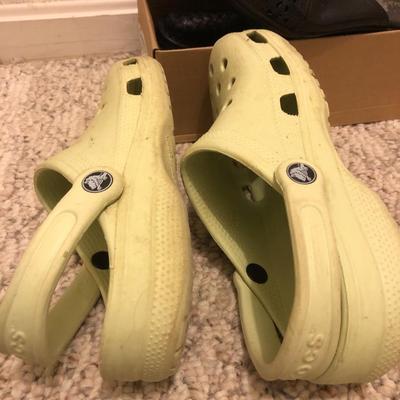 Ladies Clarks & Croc Shoes (Total 3 Pair) -Lot 203