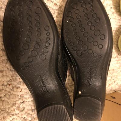 Ladies Clarks & Croc Shoes (Total 3 Pair) -Lot 203