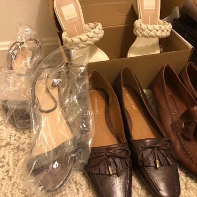 Ladies Mixed Dress Shoes, Loafers, Sandals (Some New) -Lot 202