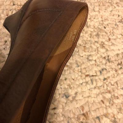 Ladies Mixed Dress Shoes, Loafers, Sandals (Some New) -Lot 202