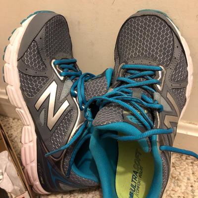 Ladies Athletic/Tennis Shoes -New Balance Size 8.5D & 9 -Lot 201