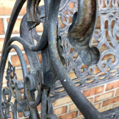 Large Metal Outdoor Wall Decor -Lot 210