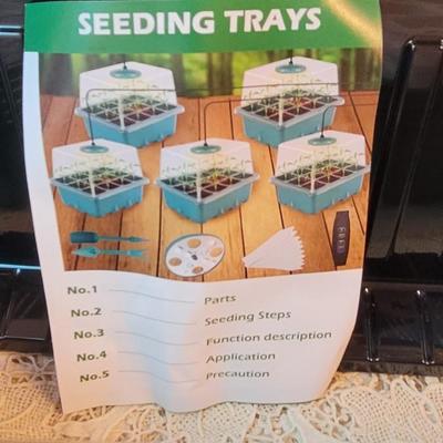 Seedling System with Automatic/Customizable Lights