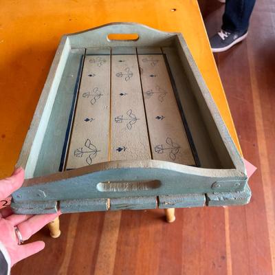 Vintage style serving tray