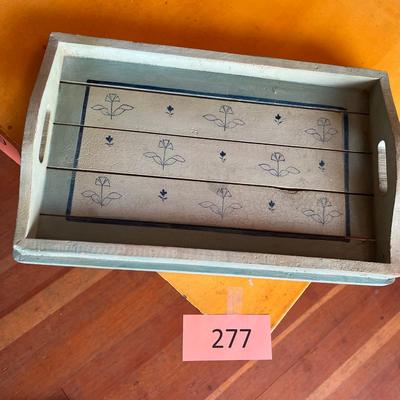 Vintage style serving tray
