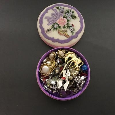 ESTATE JEWELRY