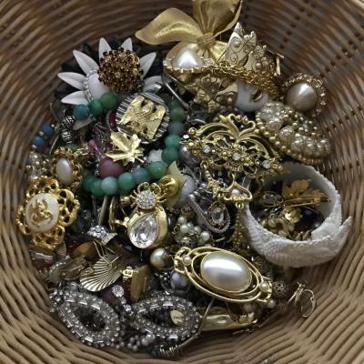 ESTATE JEWELRY