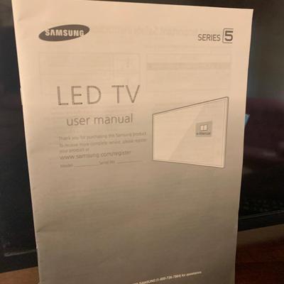 Samsung 31â€ LED Flat Screen TV w/remote