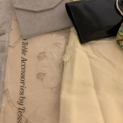 Womens Gloves Scarf Vera Bradley Purse Lot