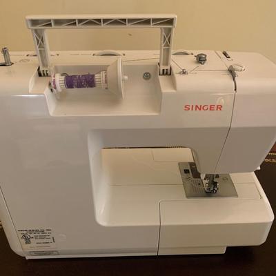 Singer Scholastic Sewing Machine