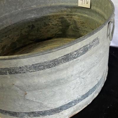 Vintage Tub