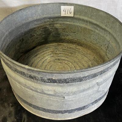 Vintage Tub