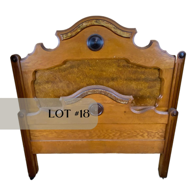 Lot 018 | Oak Head and Footboard with Full Veneer Panels