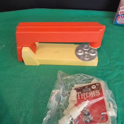 Vintage Ronco The Rhinestone & Stud Setter Bedazzler by Ronco