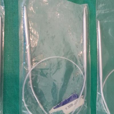 Boye Circular Knitting needles of various sizes