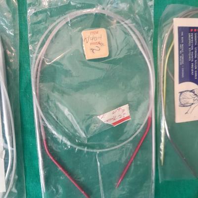 Boye Circular Knitting needles of various sizes