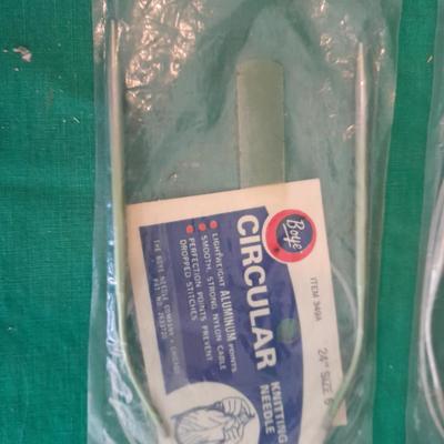 Boye Circular Knitting needles of various sizes