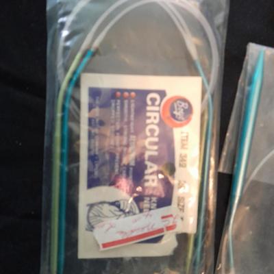 Boye Circular knitting needles of various sizes