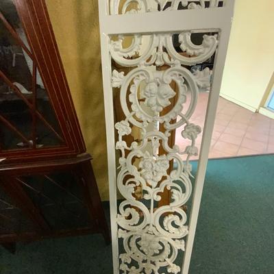 Lot 037 | Architectural Salvage Wrought Iron Piece