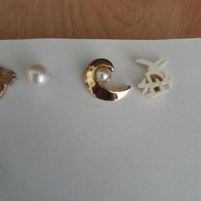 Wooden box with Lapel pins, and other assorted Jewelry