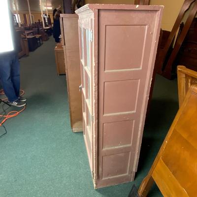 Lot 054 | Small Chippy Paint Cabinet