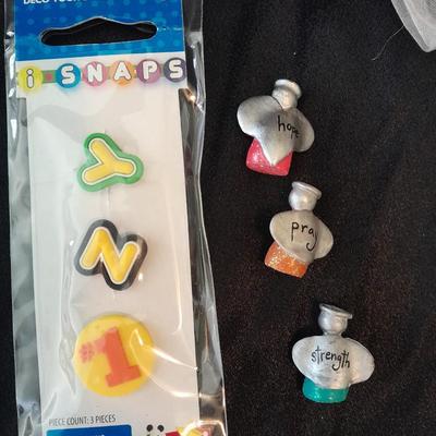 Alphabet I-snaps deco your Bandi, work great with Croc's too!